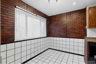 2348 Vorhof Drive, Saint Louis, MO 63136 - Photo 12