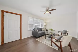 45 St Ronald Ln, Saint Louis, MO 63031 - Photo 2