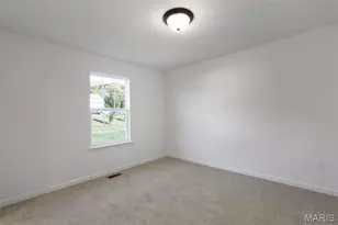 558 Evening Primrose Dr, Wentzville, MO 63385 - Photo 18