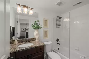 1401 Fox Hill Farms Ct, Chesterfield, MO 63005 - Photo 26