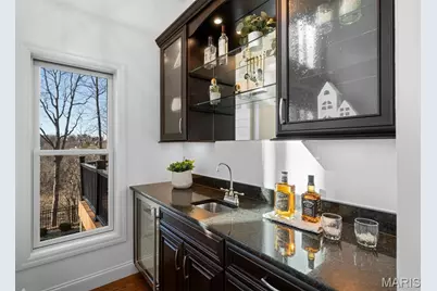 1401 Fox Hill Farms Court, Chesterfield, MO 63005 - Photo 10