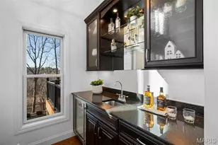 1401 Fox Hill Farms Ct, Chesterfield, MO 63005 - Photo 10