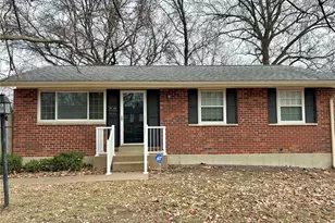 7374 Tannoia Dr, Hazelwood, MO 63042 - Photo 1