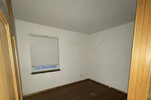 7374 Tannoia Dr, Hazelwood, MO 63042 - Photo 10