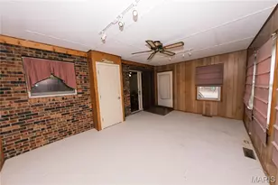 502 W Monroe Ave, Robertsville, MO 65066 - Photo 20