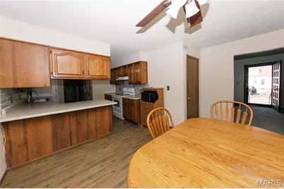 502 W Monroe Avenue, Robertsville, MO 65066 - Photo 30