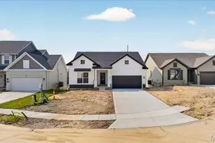 86 River Wind Dr, Saint Charles, MO 63301 - Photo 2