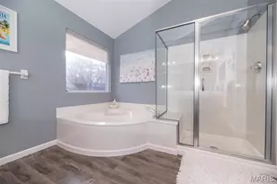 944 Emerald Oaks Ct, Eureka, MO 63025 - Photo 46