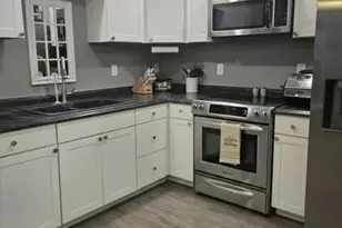 207 E Park Ave, Union, MO 63084 - Photo 2