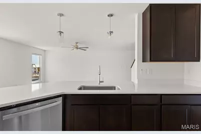 18 Town Centre Court, Foristell, MO 63348 - Photo 10