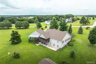 222 Valley View Dr, Cuba, MO 65453 - Photo 74