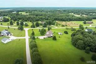 222 Valley View Dr, Cuba, MO 65453 - Photo 72