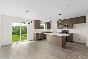 1617 Winding Mdws Dr, Fenton, MO 63026 - Photo 12