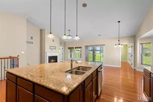 105 Lindbergh Pl Way, Unincorporated, MO 63146 - Photo 20