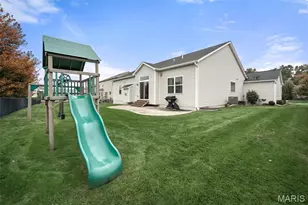 240 Victoria Park Ave, Wentzville, MO 63385 - Photo 26