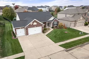 240 Victoria Park Ave, Wentzville, MO 63385 - Photo 28