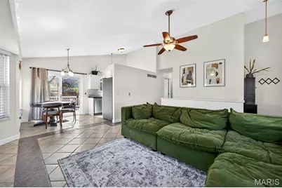 1527 Brittany Cove Cove, Cottleville, MO 63304 - Photo 8