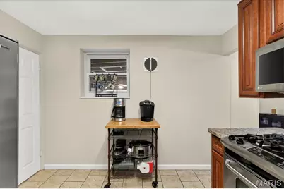 8508 Bryan Avenue, Saint Louis, MO 63117 - Photo 12