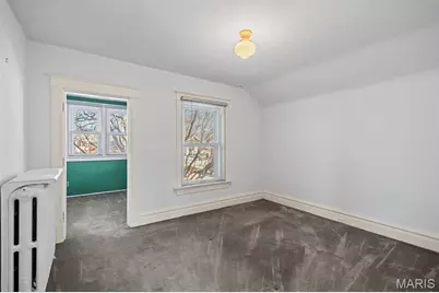 8 Lawn Place, Saint Louis, MO 63110 - Photo 26