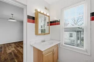 9512 Tennyson Ave, Overland, MO 63114 - Photo 22