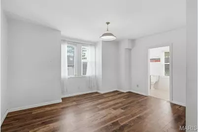 9512 Tennyson Avenue, Overland, MO 63114 - Photo 18