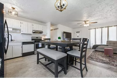 5332 Ville Angela Lane, Hazelwood, MO 63042 - Photo 10