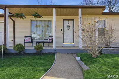 5332 Ville Angela Lane, Hazelwood, MO 63042 - Photo 2