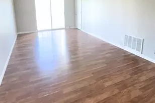 660 Materdie Ln, Florissant, MO 63031 - Photo 6