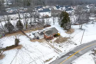 155 Susan Rd, Saint Louis, MO 63129 - Photo 2