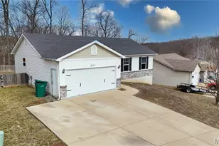 571 Conestoga Dr, House Springs, MO 63051 - Photo 2