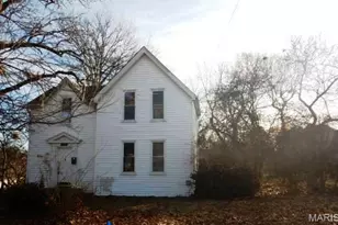 310 N Marguerite Ave, Ferguson, MO 63135 - Photo 2