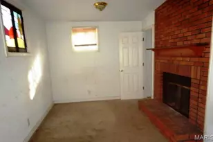 310 N Marguerite Ave, Ferguson, MO 63135 - Photo 10