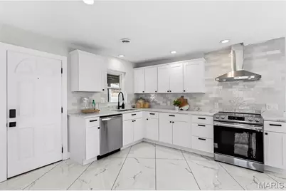 7906 Elinor Avenue, Saint Louis, MO 63117 - Photo 4