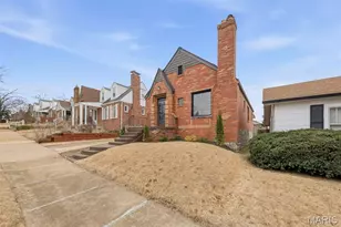 6732 Sutherland Ave, Saint Louis, MO 63109 - Photo 2