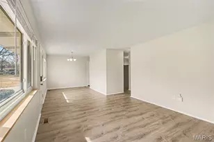 1475 Nashua Dr, Florissant, MO 63033 - Photo 2