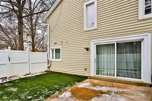 15094 Green Cir Dr, Chesterfield, MO 63017 - Photo 10