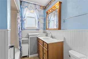 7336 Flora Ave, Maplewood, MO 63143 - Photo 12