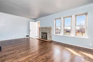 9018 Vasel Dr, Saint Louis, MO 63123 - Photo 2