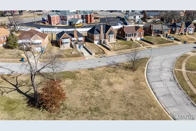 9018 Vasel Drive, Saint Louis, MO 63123 - Photo 28