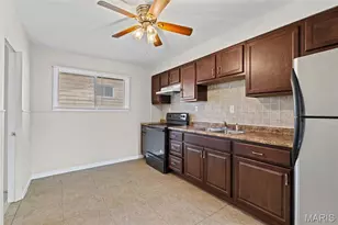 8379 Midwood Ave, Saint Louis, MO 63134 - Photo 10