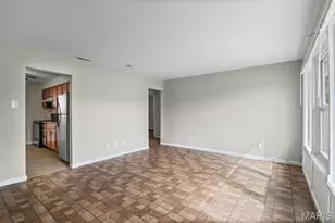 8379 Midwood Ave, Saint Louis, MO 63134 - Photo 6