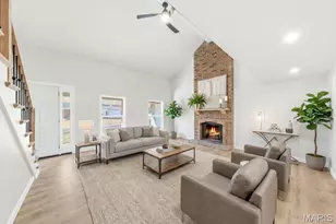 12768 Coachlight Square Dr, Florissant, MO 63033 - Photo 2