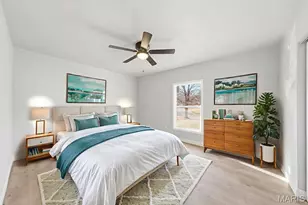 12768 Coachlight Square Dr, Florissant, MO 63033 - Photo 18