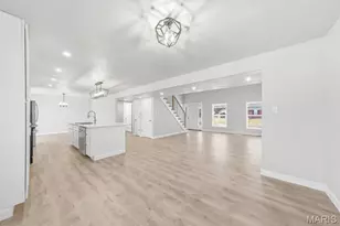 12768 Coachlight Square Dr, Florissant, MO 63033 - Photo 14