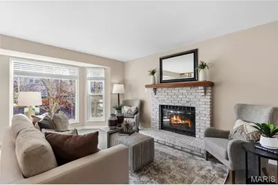 1525 Atlantic Crossing Drive, Fenton, MO 63026 - Photo 2