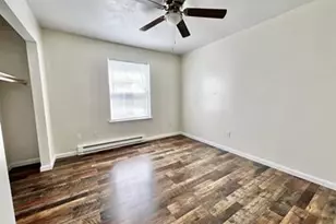 302 N Spring St, Shelbyville, MO 65565 - Photo 22