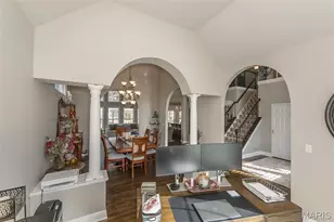 11 Southern Hills Ct, O'Fallon, MO 63366 - Photo 10