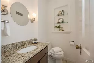 11 Middlesex Dr, Brentwood, MO 63144 - Photo 14