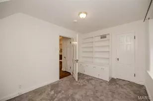 11 Middlesex Dr, Brentwood, MO 63144 - Photo 24