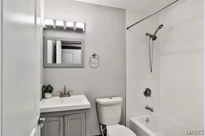 1916 S 12th Street, Saint Louis, MO 63104 - Photo 30